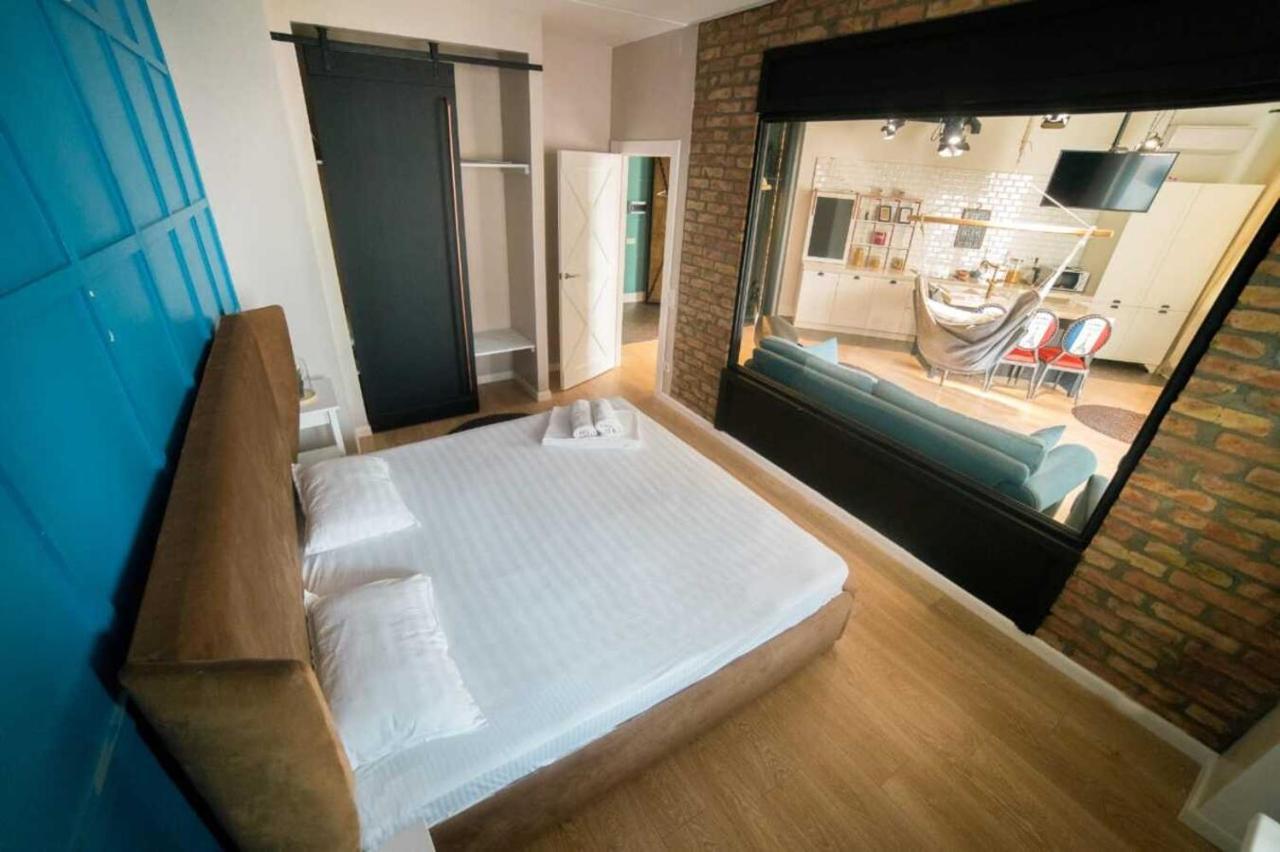 Hotel Manica Vavilon Алма Ата Екстериор снимка