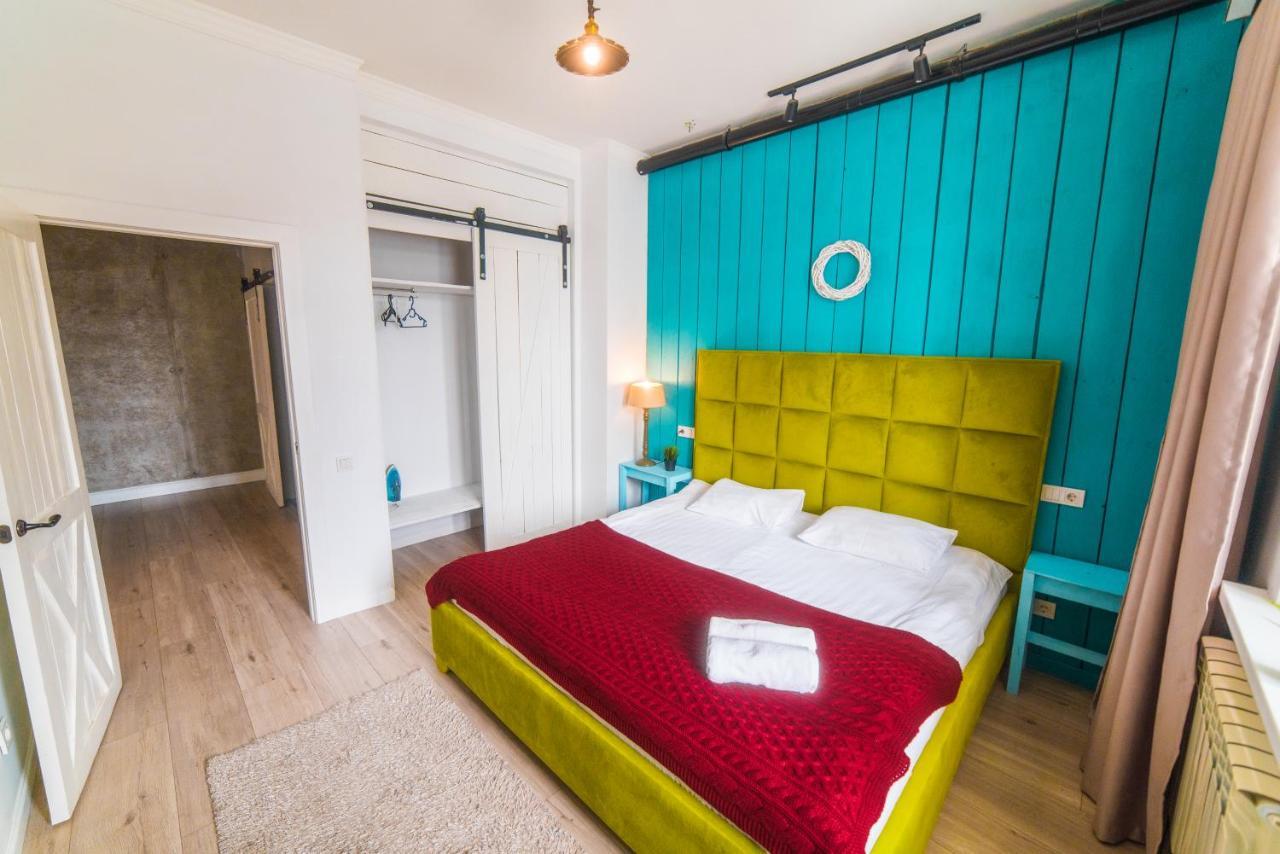 Hotel Manica Vavilon Алма Ата Екстериор снимка
